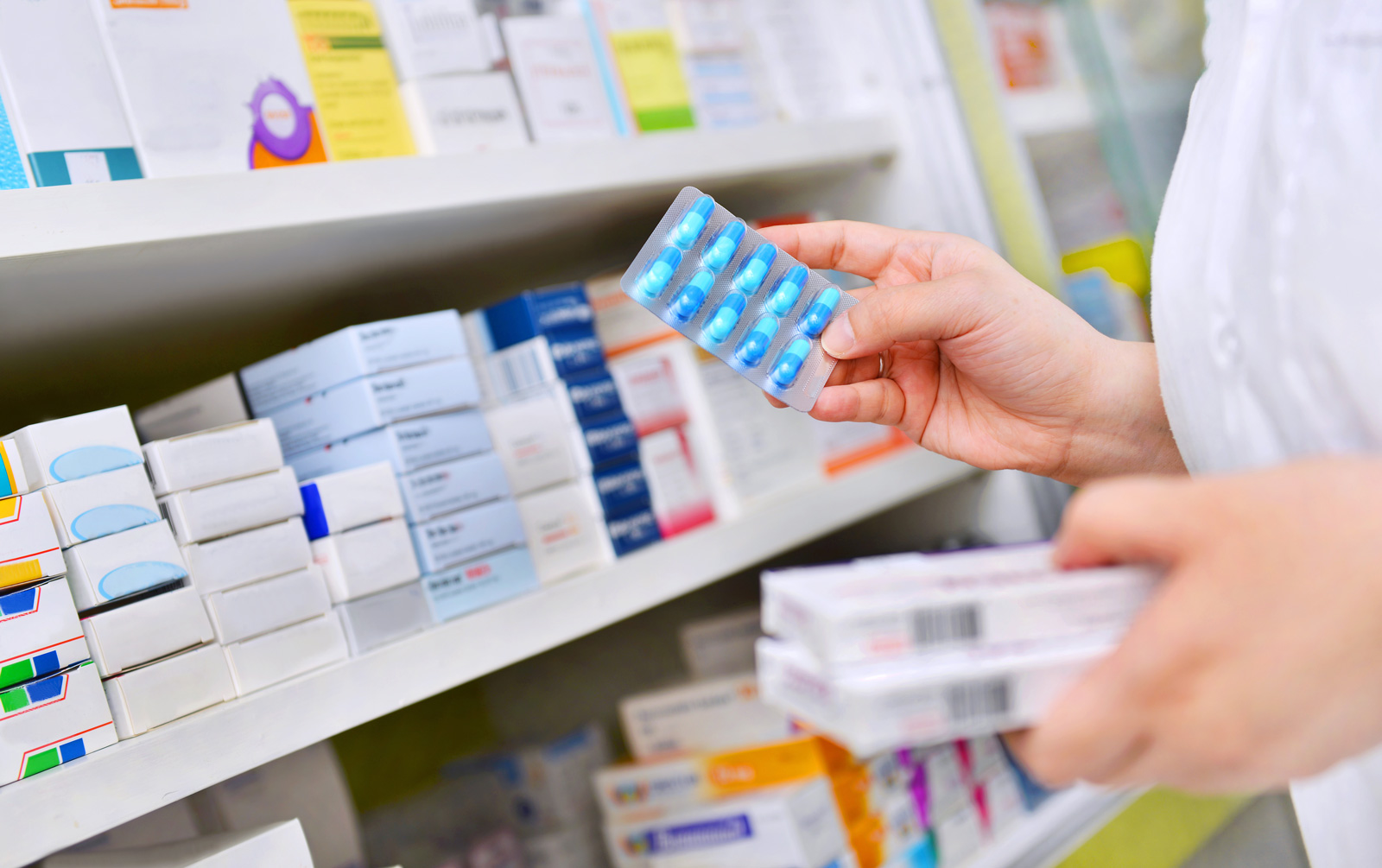 Traçabilité pharmaceutique : sérialisation et agrégation